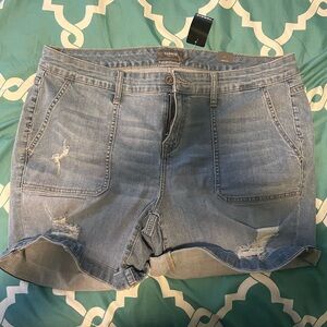 Torrid Light Jean Shorts ~NEW~